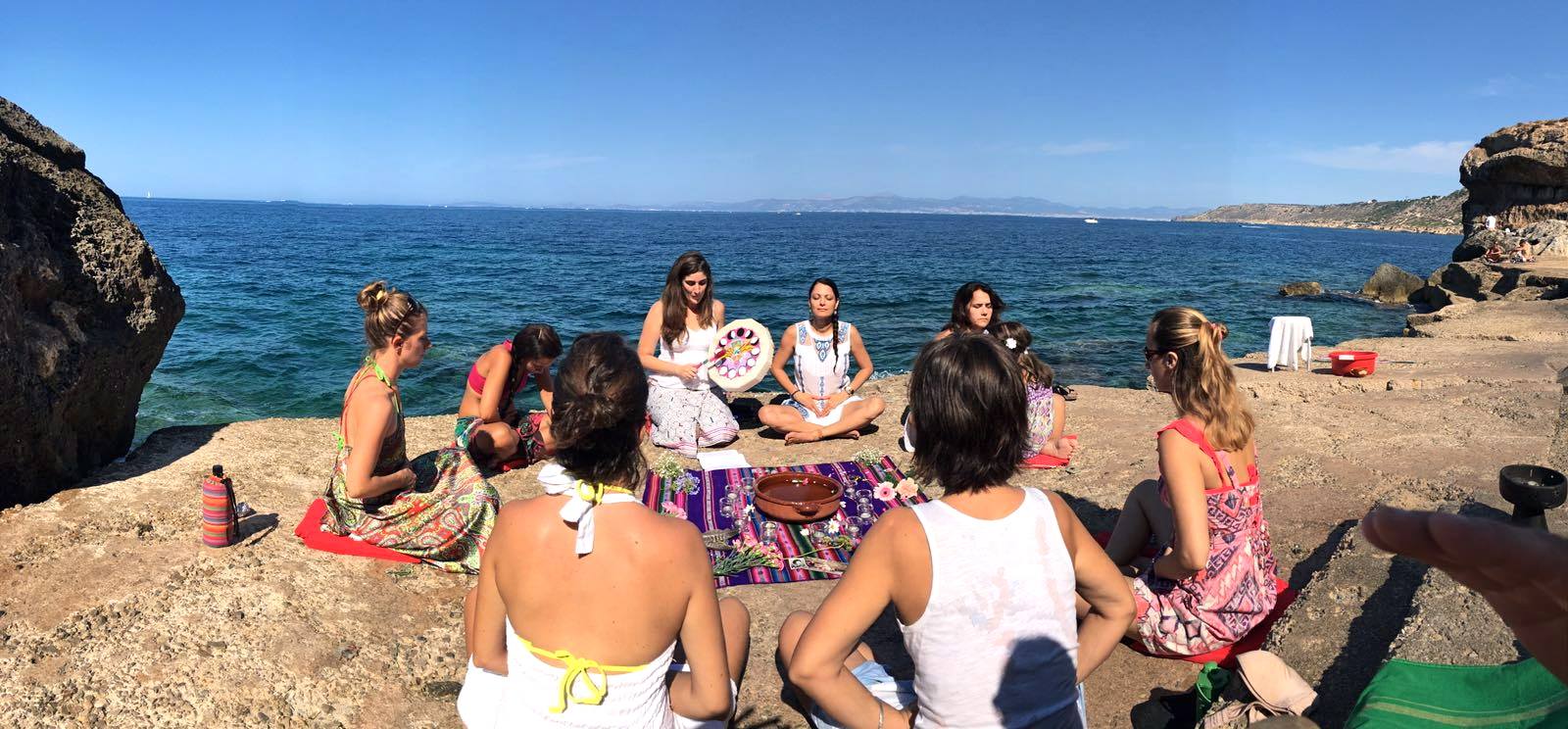 Círculos de Niñas y Mujeres